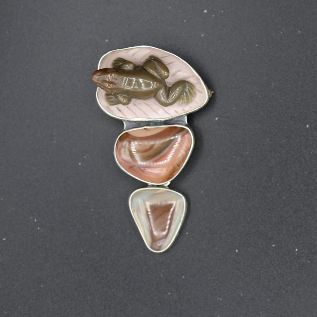 Vintage Amy Kahn Russell Pin/Pendant Akr Silver